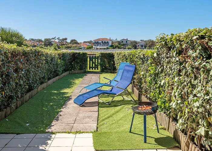 Les Pecheurs-4 By Interhome